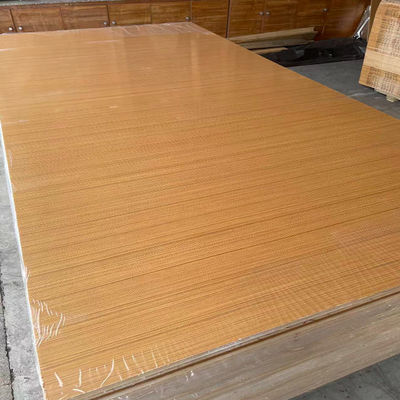 UV Topcoat Teak Veneer Plywood Engineered Sheets 25mm For Wall Paneling