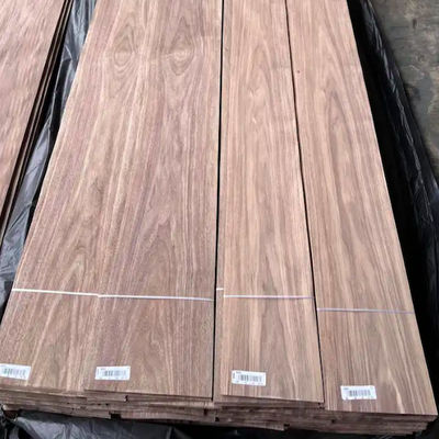 Grain Walnut Wood Veneer Natural Sheet Rotary Cut Square Edge Treatment