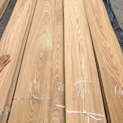 OEM Elm Wood Veneer Rotary Cut Mountain Straight Grain Facing Sheets