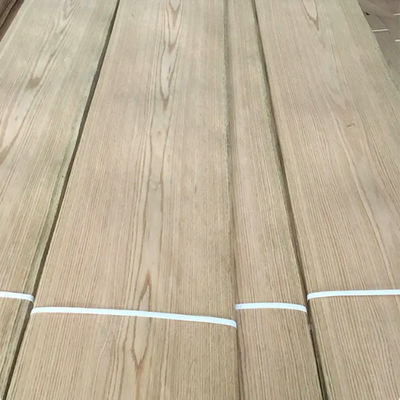 0.5mm Wood Flooring Veneer White MSF Indoor Crown Cut Oak Sheet
