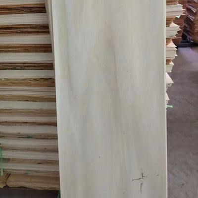 Plywood Poplar Veneer Sheets 0.8-3.0mm B1 Wooden Flooring Panels