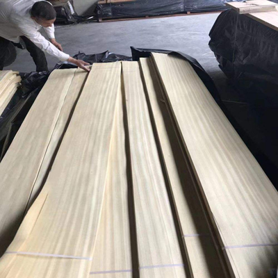 Heat Resistant Natural Wood Veneer for Interior Wall Covering Solutions
