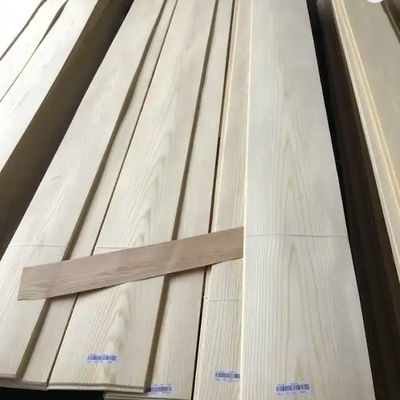 White Natural Wood Veneer 0.45mm A/AA Grain Ash Sheets Smooth Surface