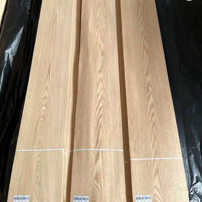 0.45mm Red Oak Wood Veneer , Phenolic Glue Grain Natural Oak Veneer Sheets